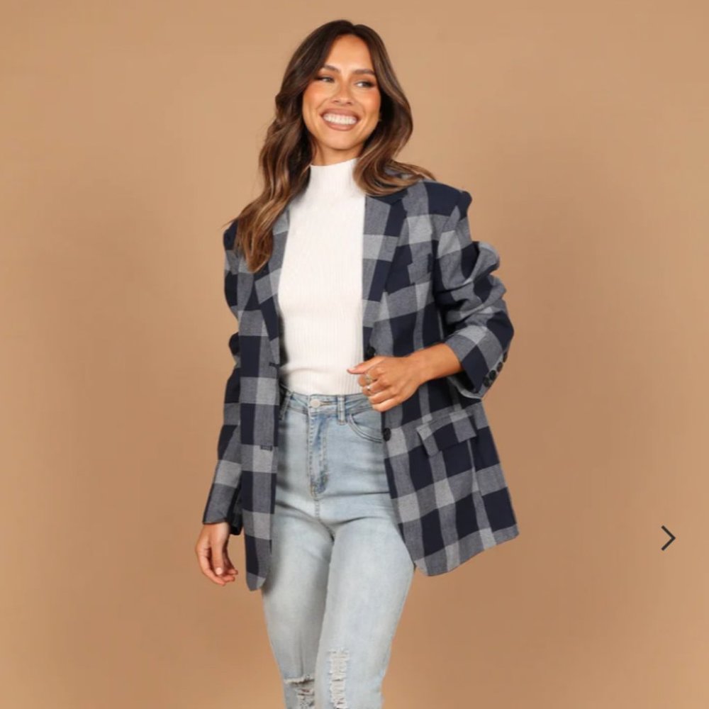 Petal & Pup Zara Oversized Blazer in Navy Check